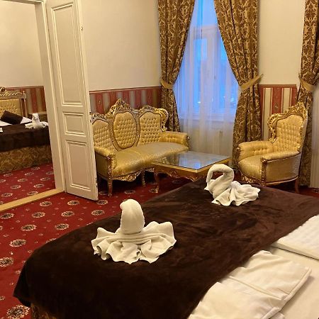 Hotel Klarinn Prague Castle Dış mekan fotoğraf