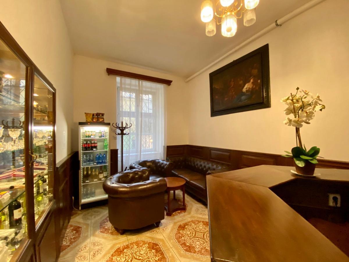 Hotel Klarinn Prague Castle Dış mekan fotoğraf