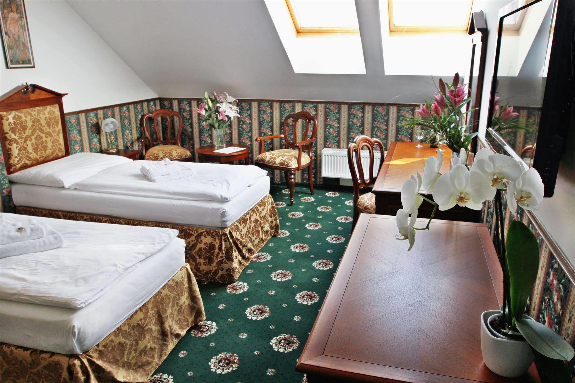 Hotel Klarinn Prague Castle Dış mekan fotoğraf