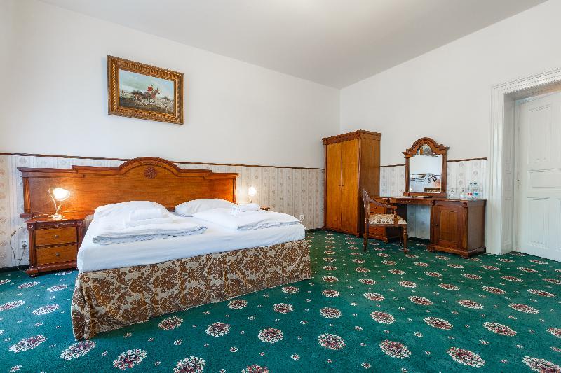Hotel Klarinn Prague Castle Dış mekan fotoğraf